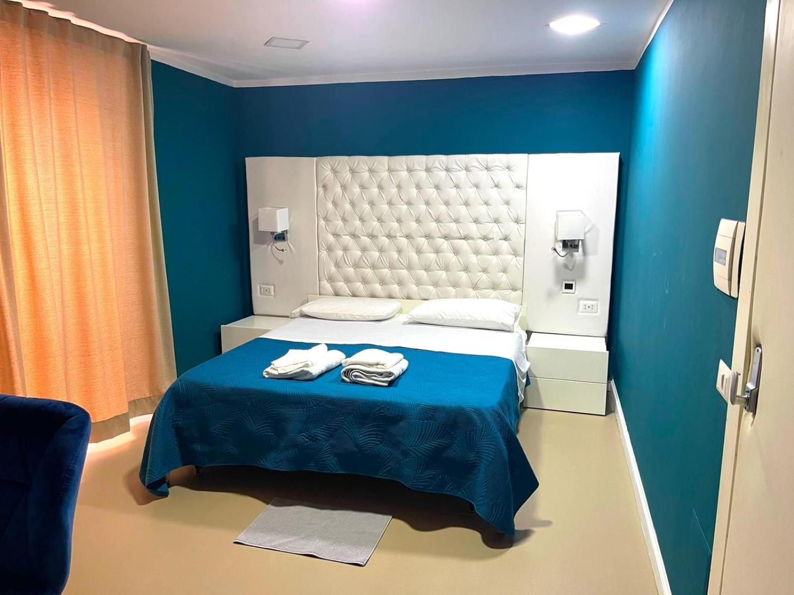 Bed And Breakfast Napoli Centro Storico エクステリア 写真