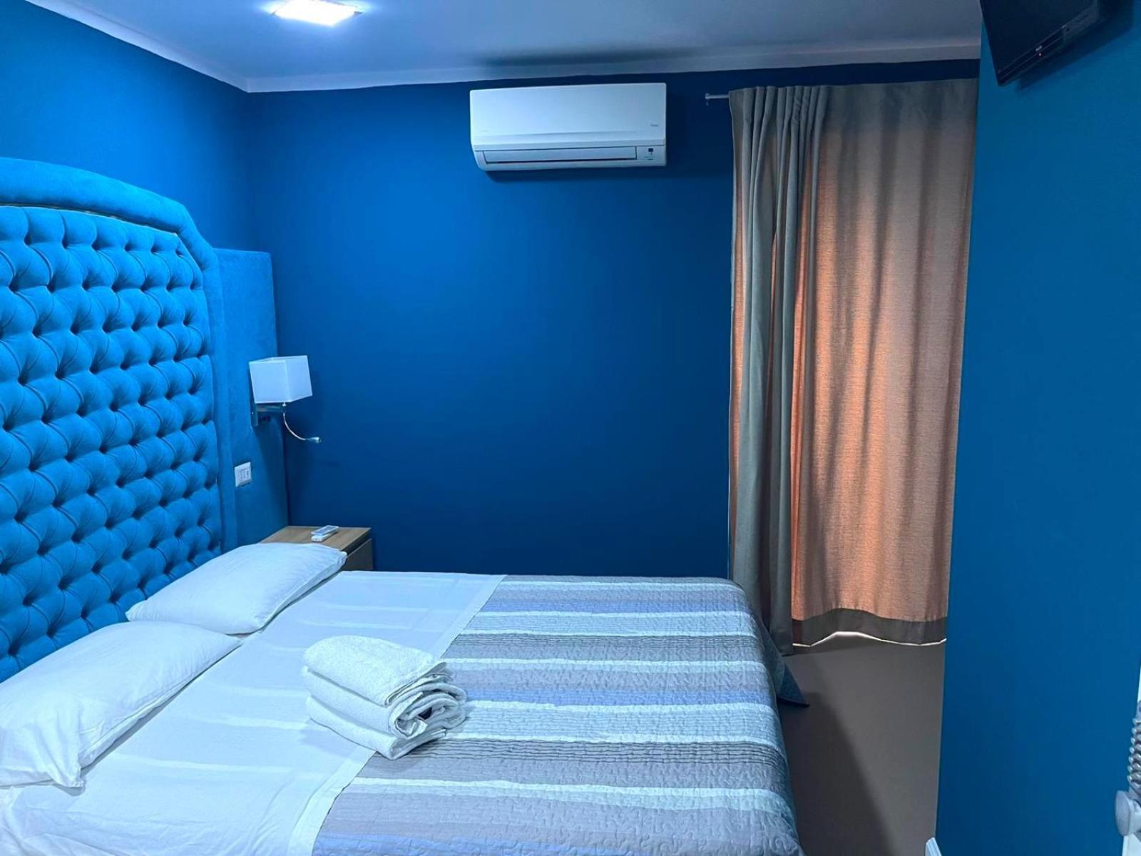 Bed And Breakfast Napoli Centro Storico エクステリア 写真